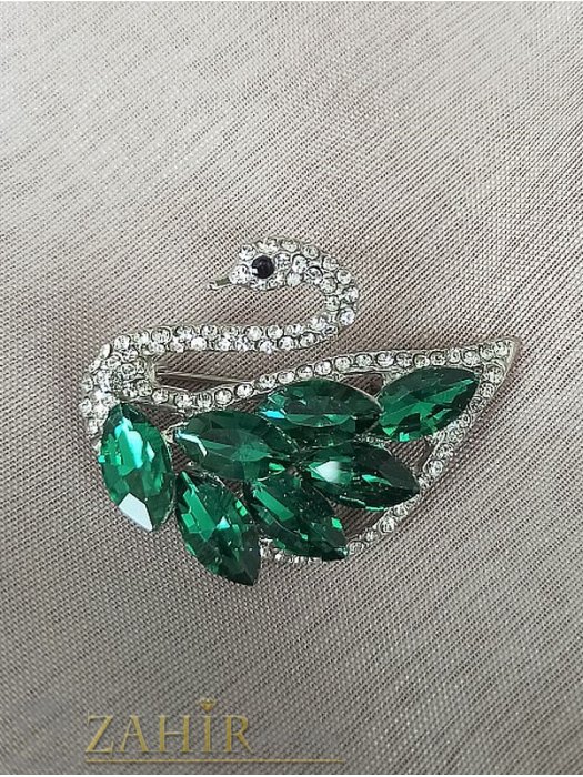 Дамски бижута - Великолепен лебед кристална брошка с изящни фасетирани зелени камъни, размери 5 на 4 см, сребриста основа - B1308